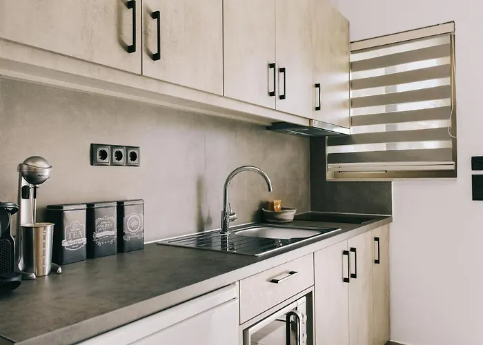 Lighthouse Apartament Stoúpa