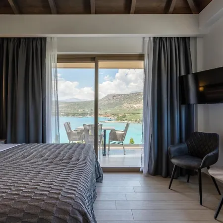 Lighthouse Apartment Stoupa