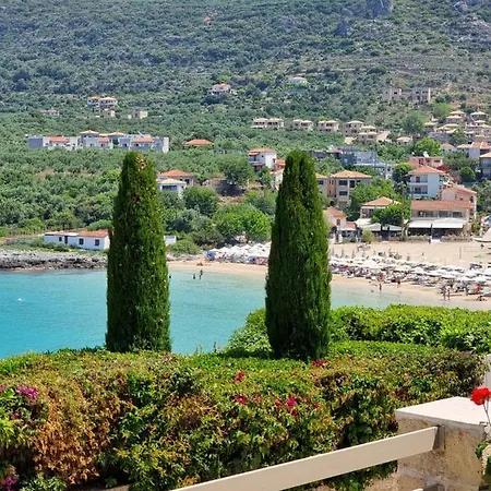 Lighthouse Appartement Stoúpa